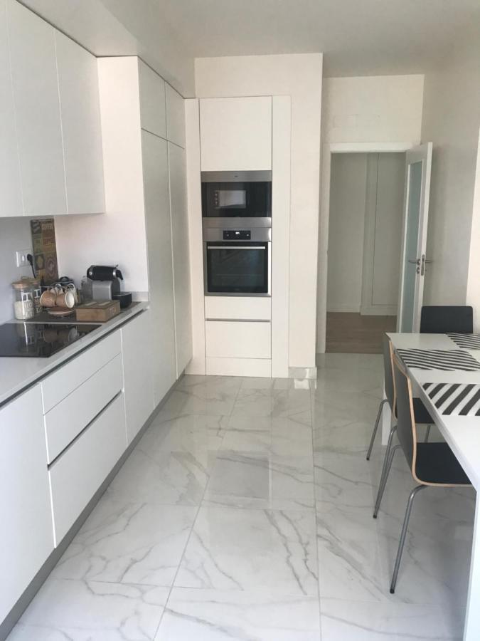 Modern Twin Room With A Balcony Montijo Bagian luar foto