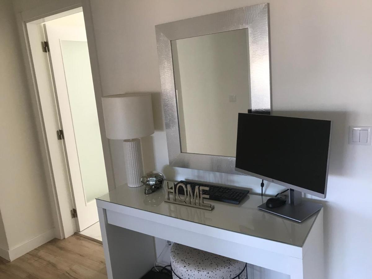 Modern Twin Room With A Balcony Montijo Bagian luar foto
