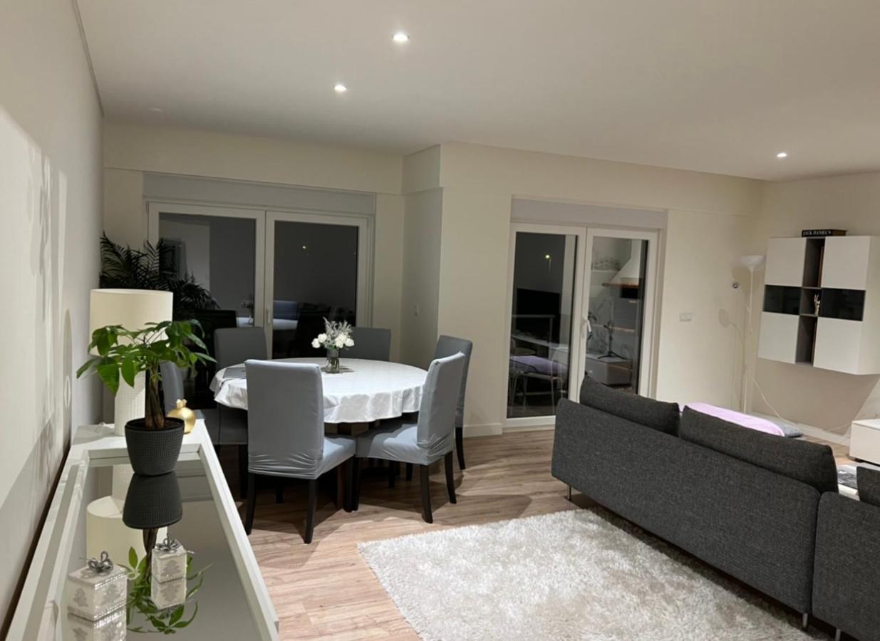 Modern Twin Room With A Balcony Montijo Bagian luar foto