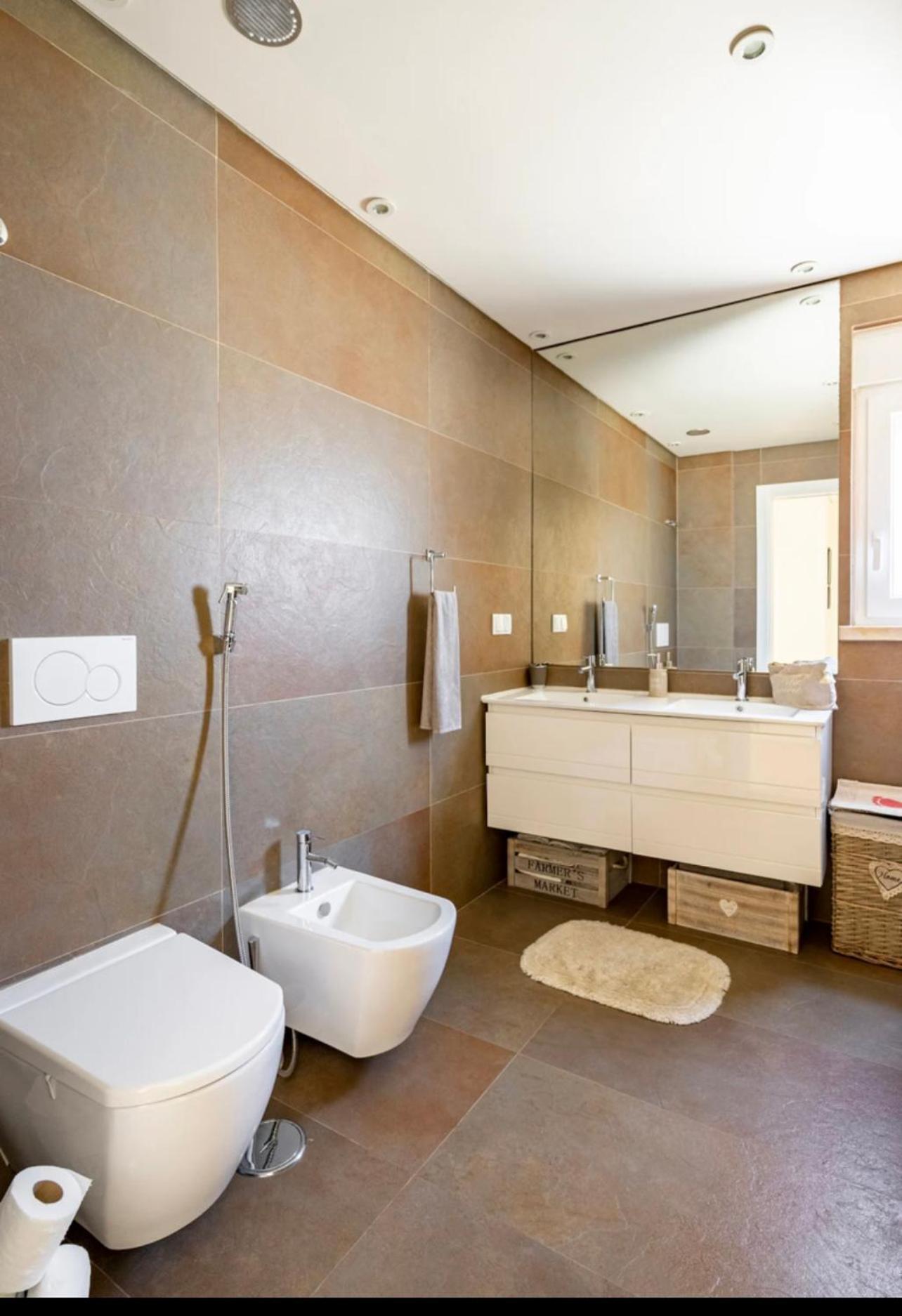 Modern Twin Room With A Balcony Montijo Bagian luar foto